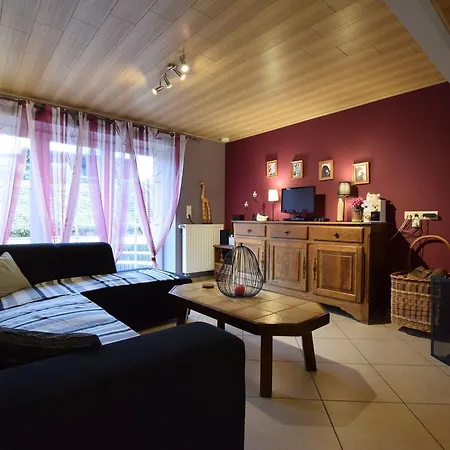 Cozy Holiday In Luxembourg With Private Terrace بيت للعطل *
