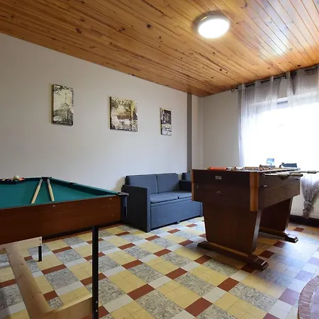 Cozy Holiday In Luxembourg With Private Terrace بيت للعطل *