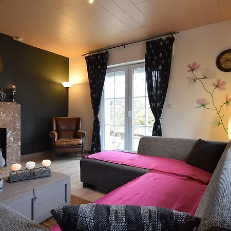 Cozy Holiday In Luxembourg With Private Terrace بيت للعطل